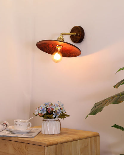 Runia Wood Wall Lamp - Loonglight