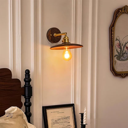 Runia Wood Wall Lamp - Loonglight