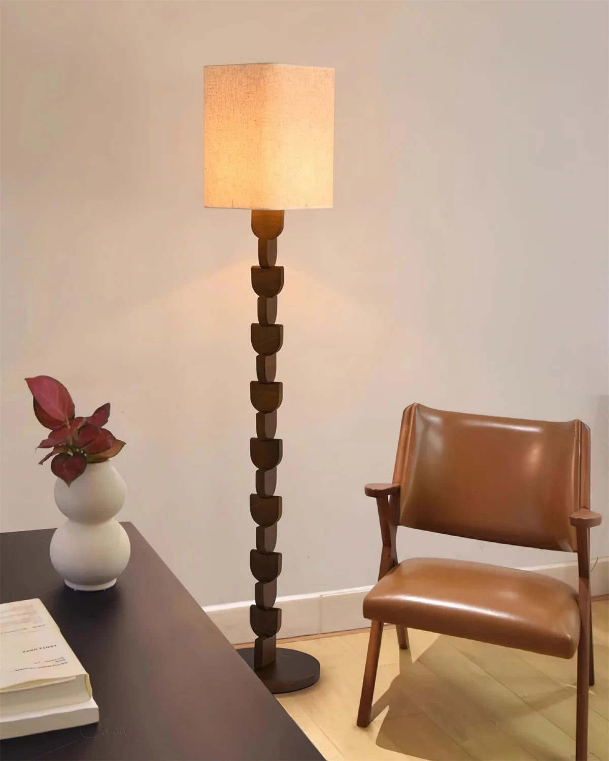Sacha Wood Floor Lamp - Loonglight