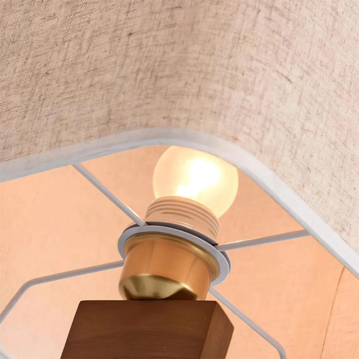 Sacha Wood Floor Lamp - Loonglight