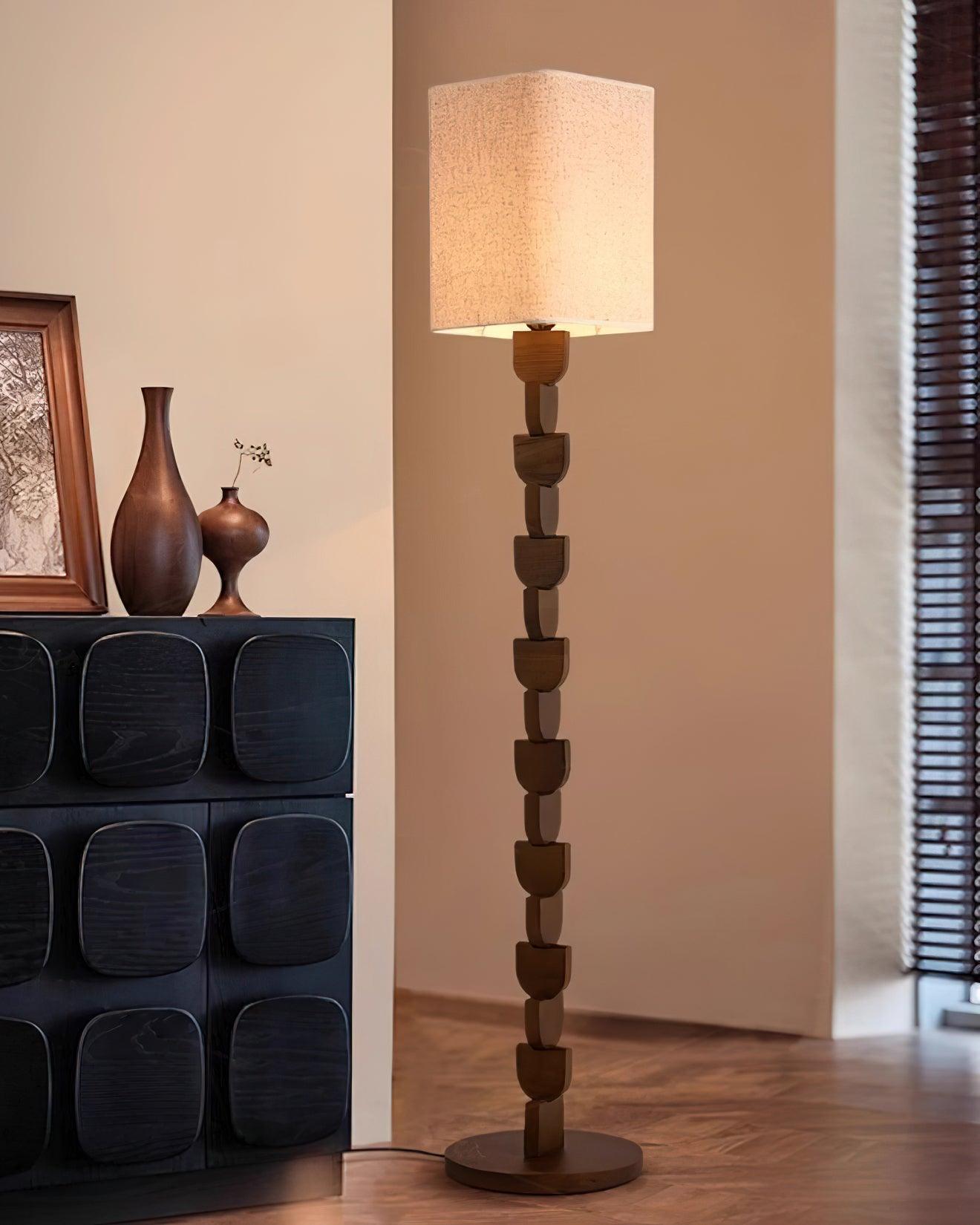Sacha Wood Floor Lamp - Loonglight