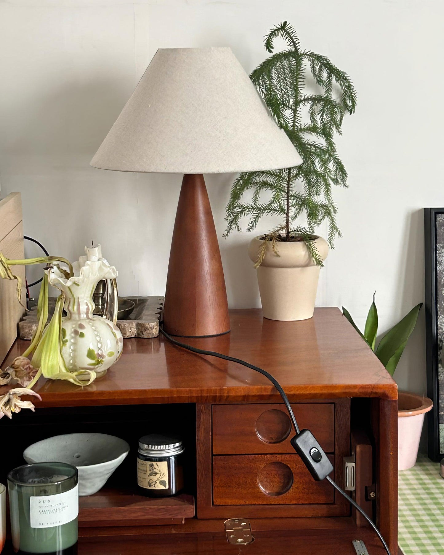 Sandstone Table Lamp - Loonglight