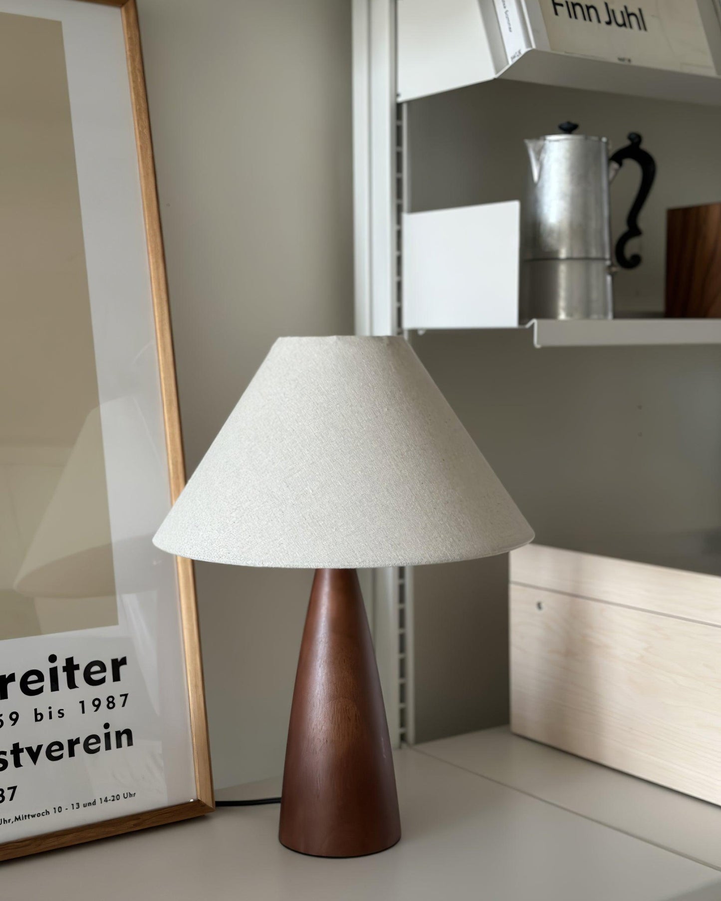 Sandstone Table Lamp - Loonglight