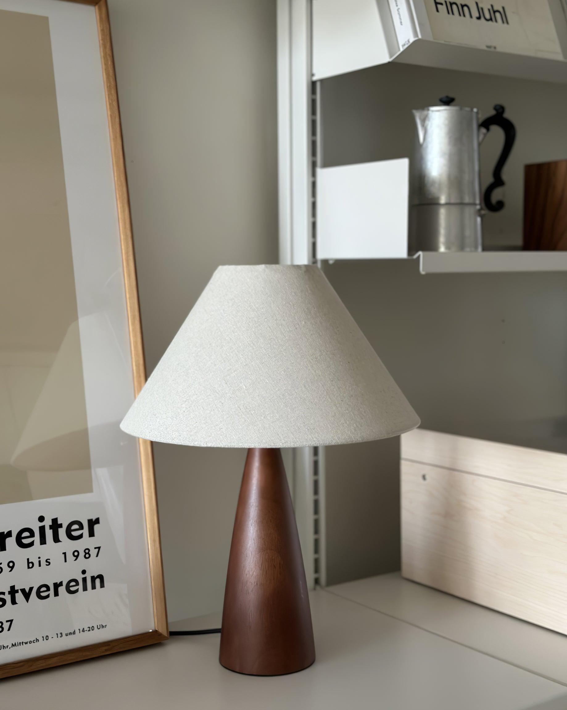 Sandstone Table Lamp - Loonglight