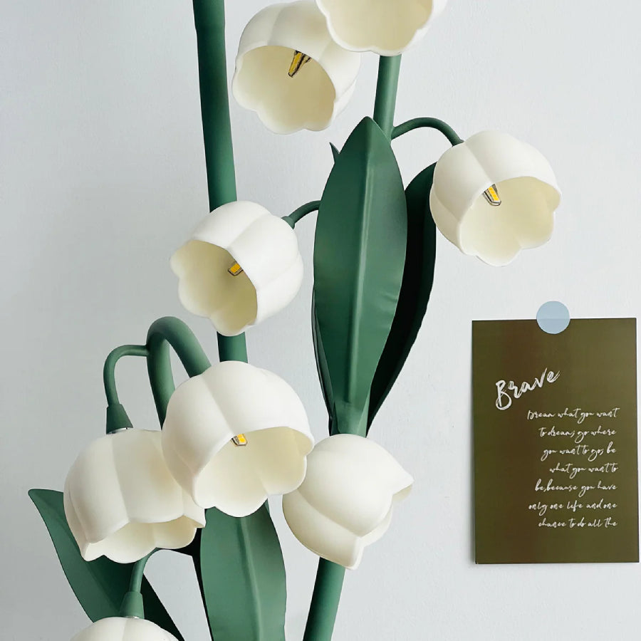 Sara Orchid Floor Lamp - Loonglight