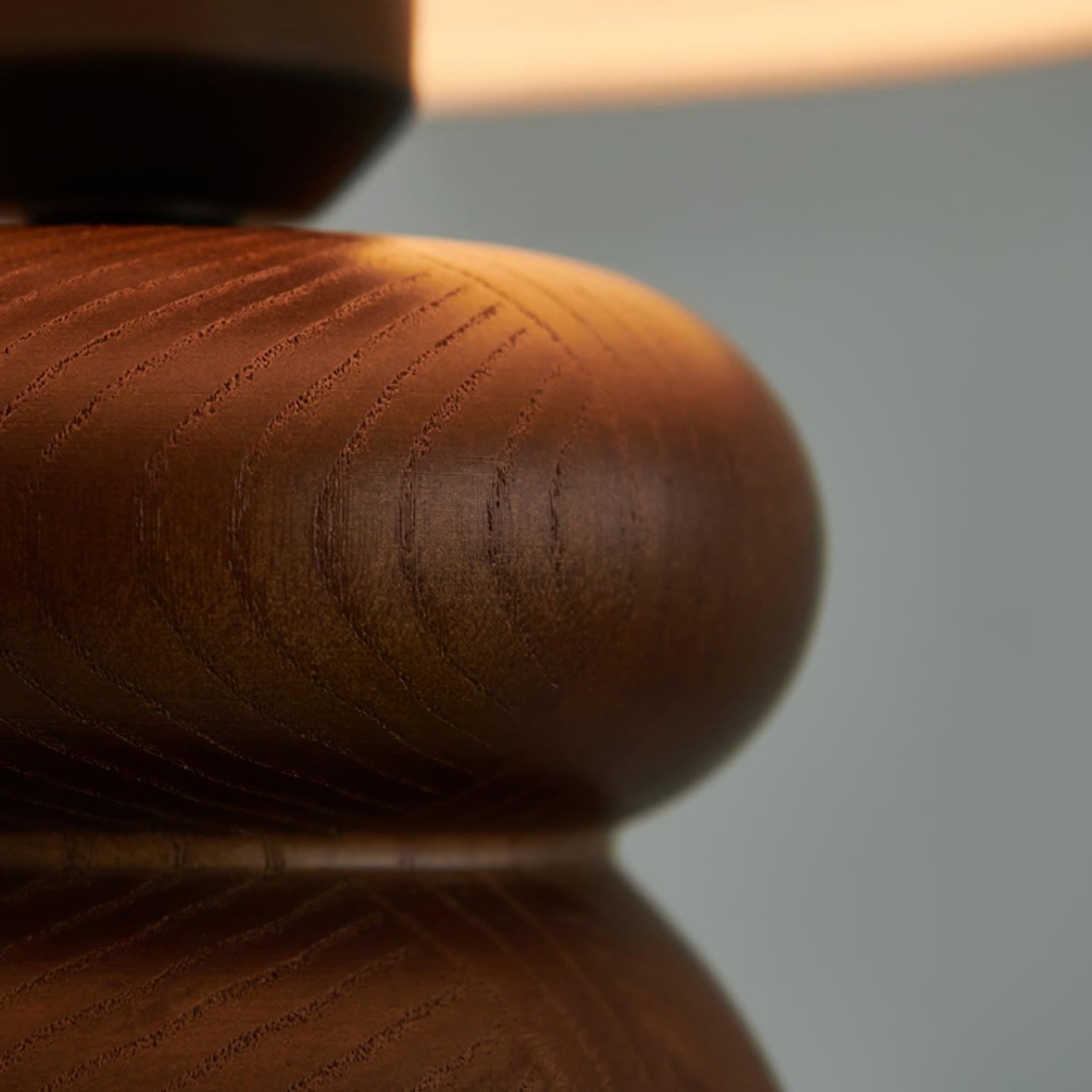 Sascha Table Lamp - Loonglight