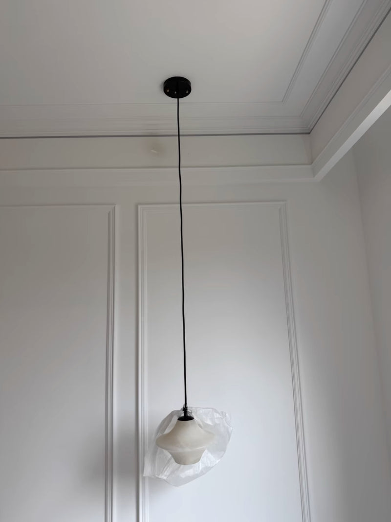 Saucer Alabaster Pendant Light - Loonglight