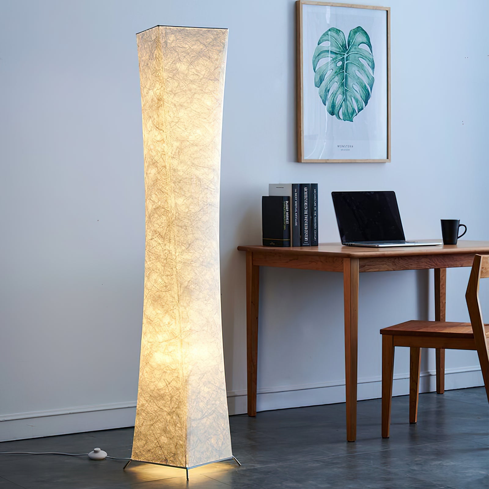 Saura Floor Lamp - Loonglight