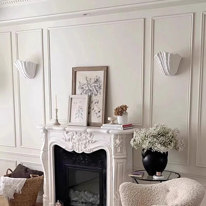 Schelp gips wandlamp