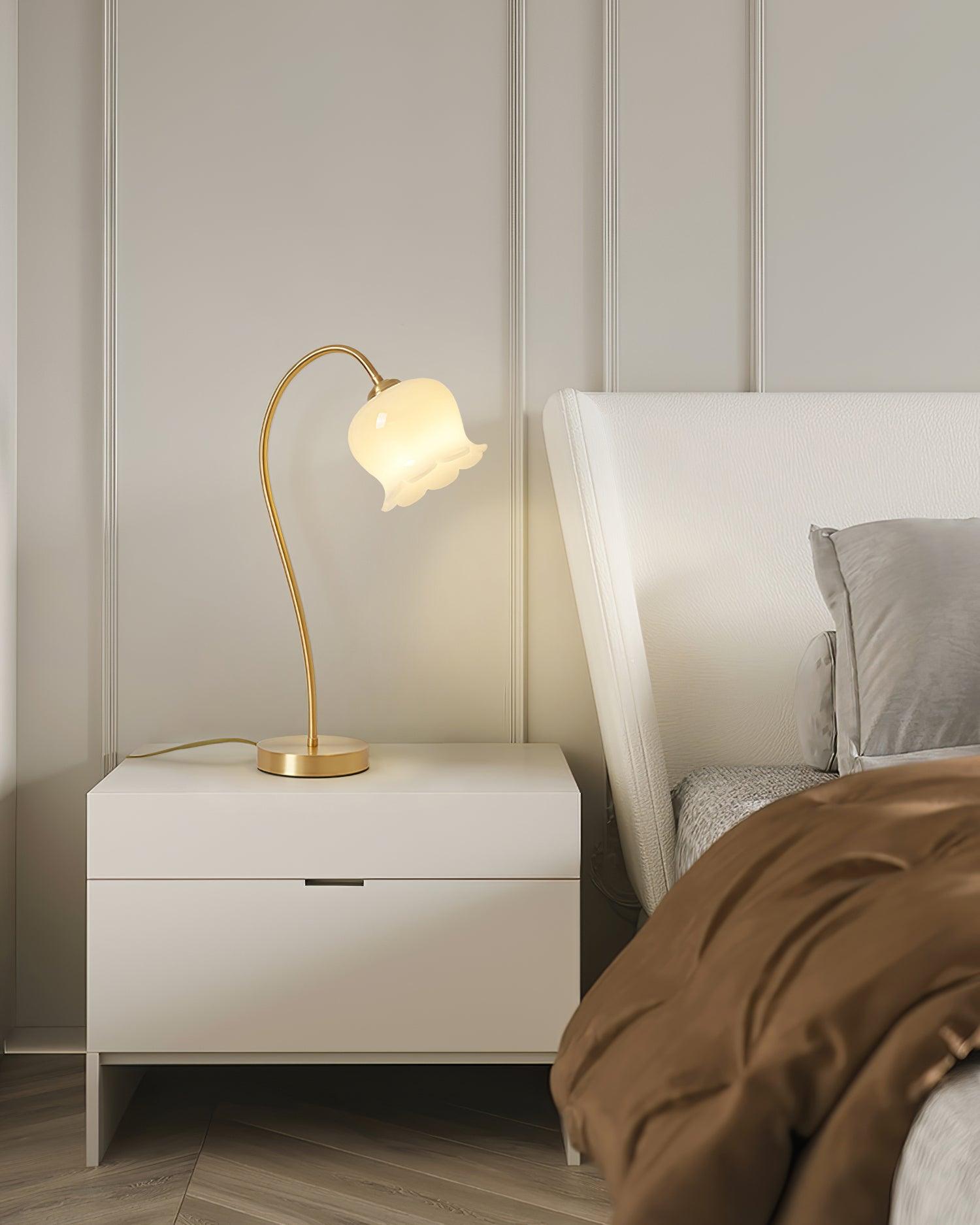 Siena Brass Table Lamp - Loonglight