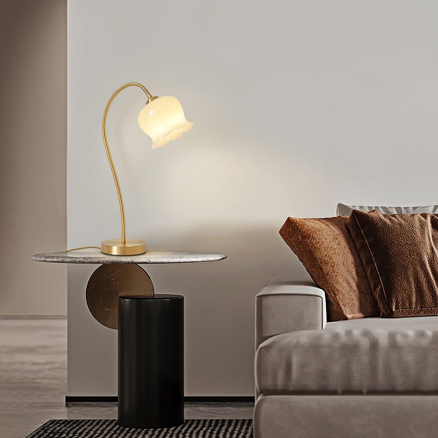 Siena Brass Table Lamp - Loonglight