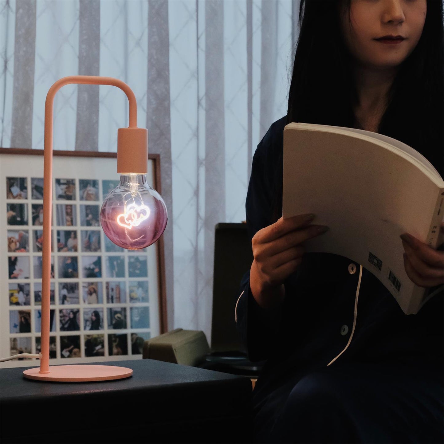 Signal Love Table Lamp - Loonglight