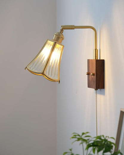 Simone Wall Lamp - Loonglight