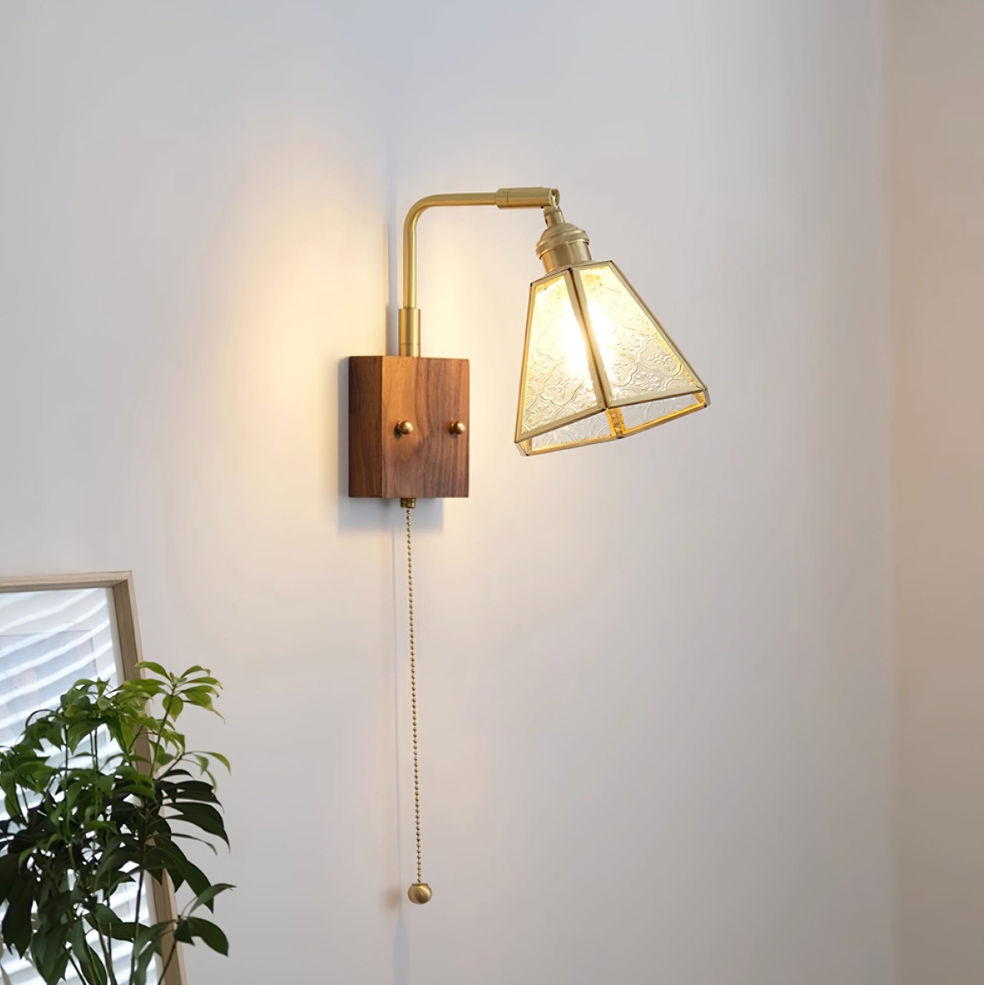 Simone Wall Lamp - Loonglight
