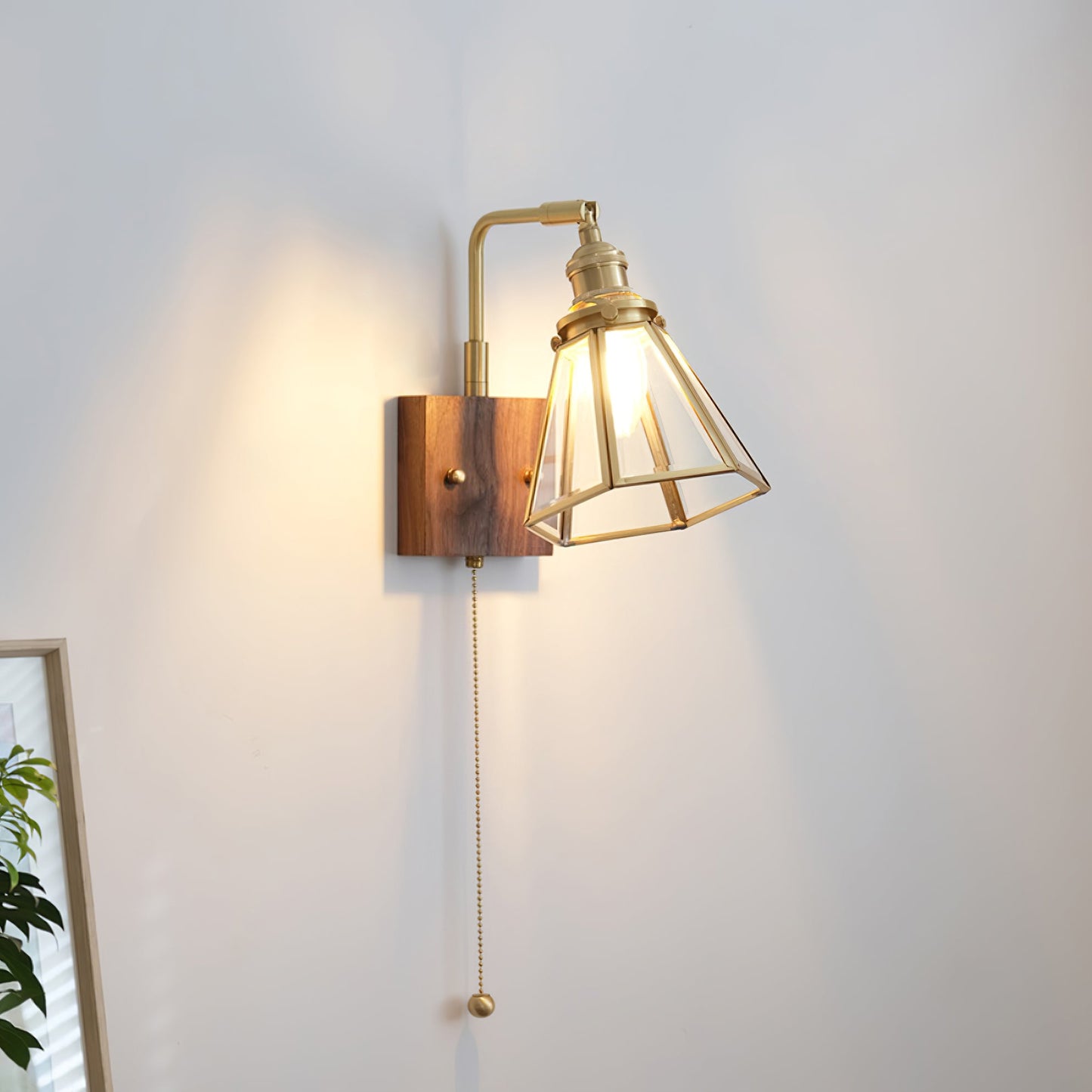 Simone Wall Lamp - Loonglight