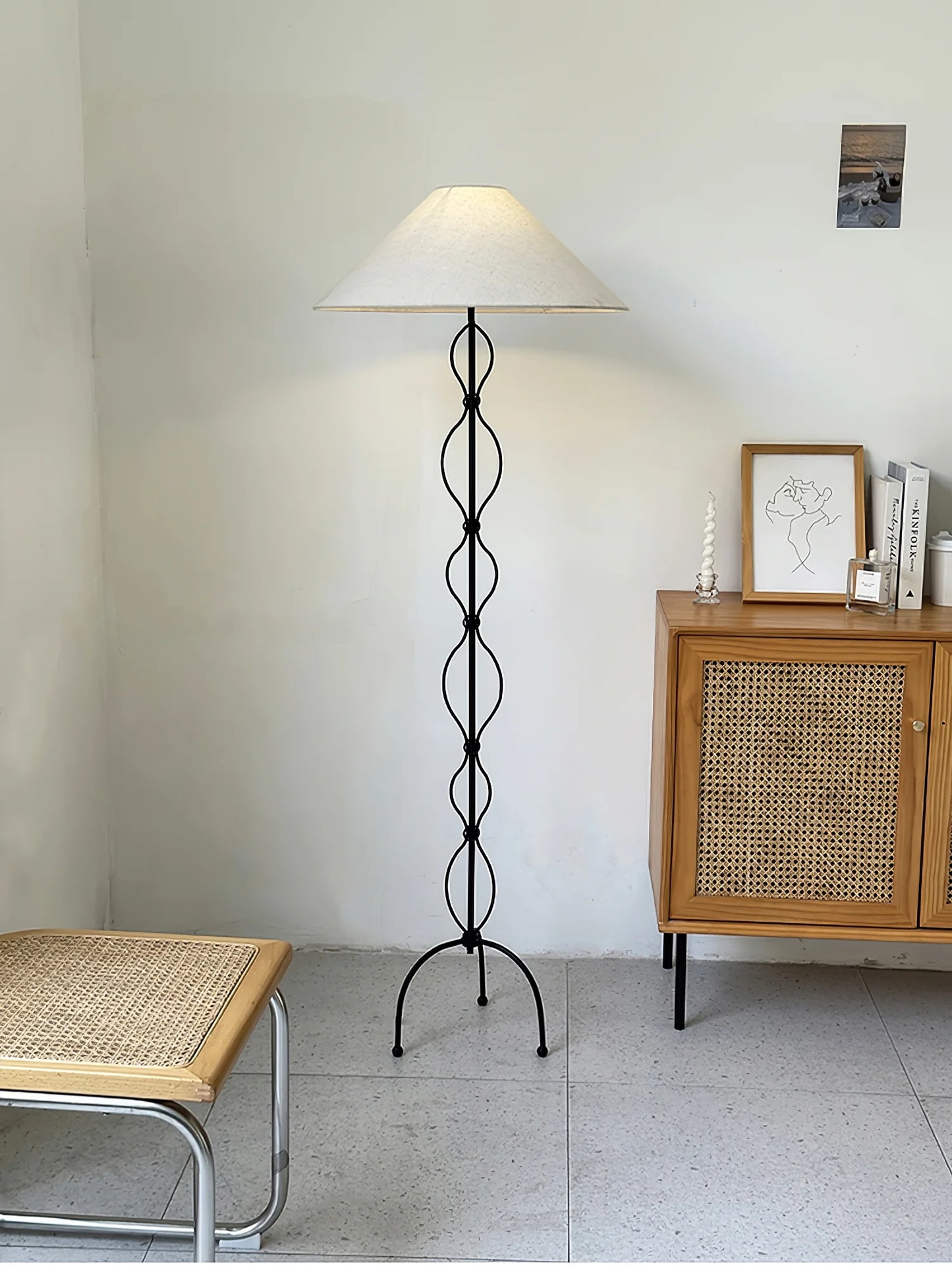 Sinuous Elegance Floor Lamp - Loonglight