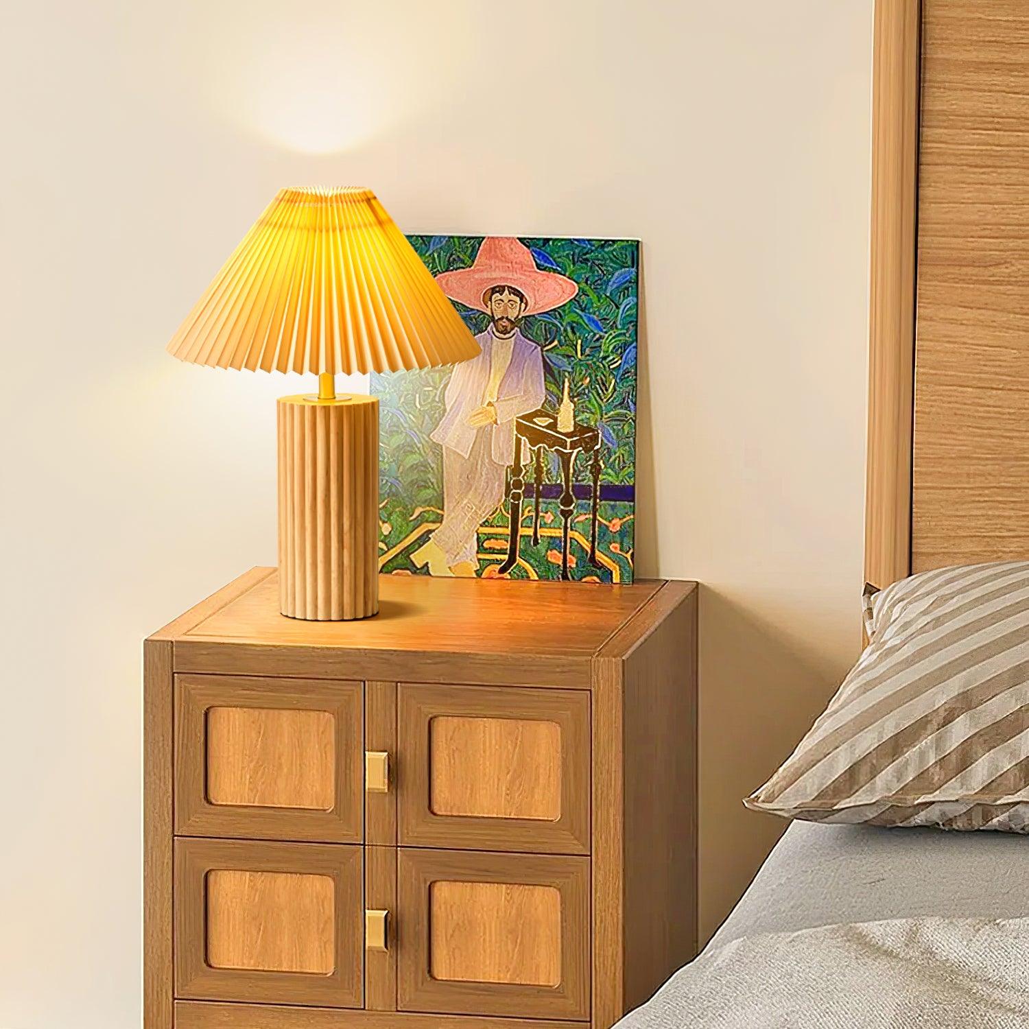 Solaire Pleated Table Lamp - Loonglight