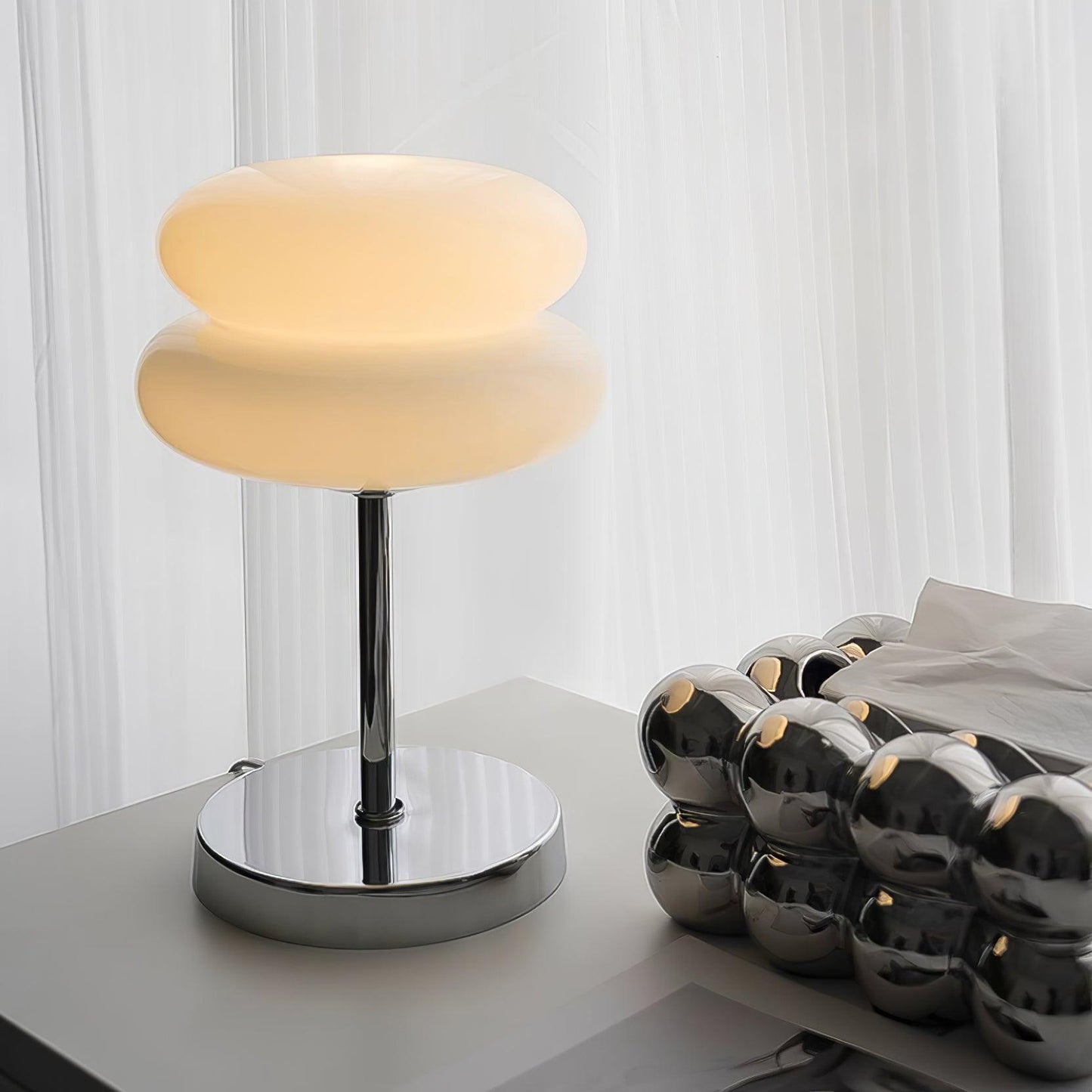 Sonika Glass Table Lamp - Loonglight