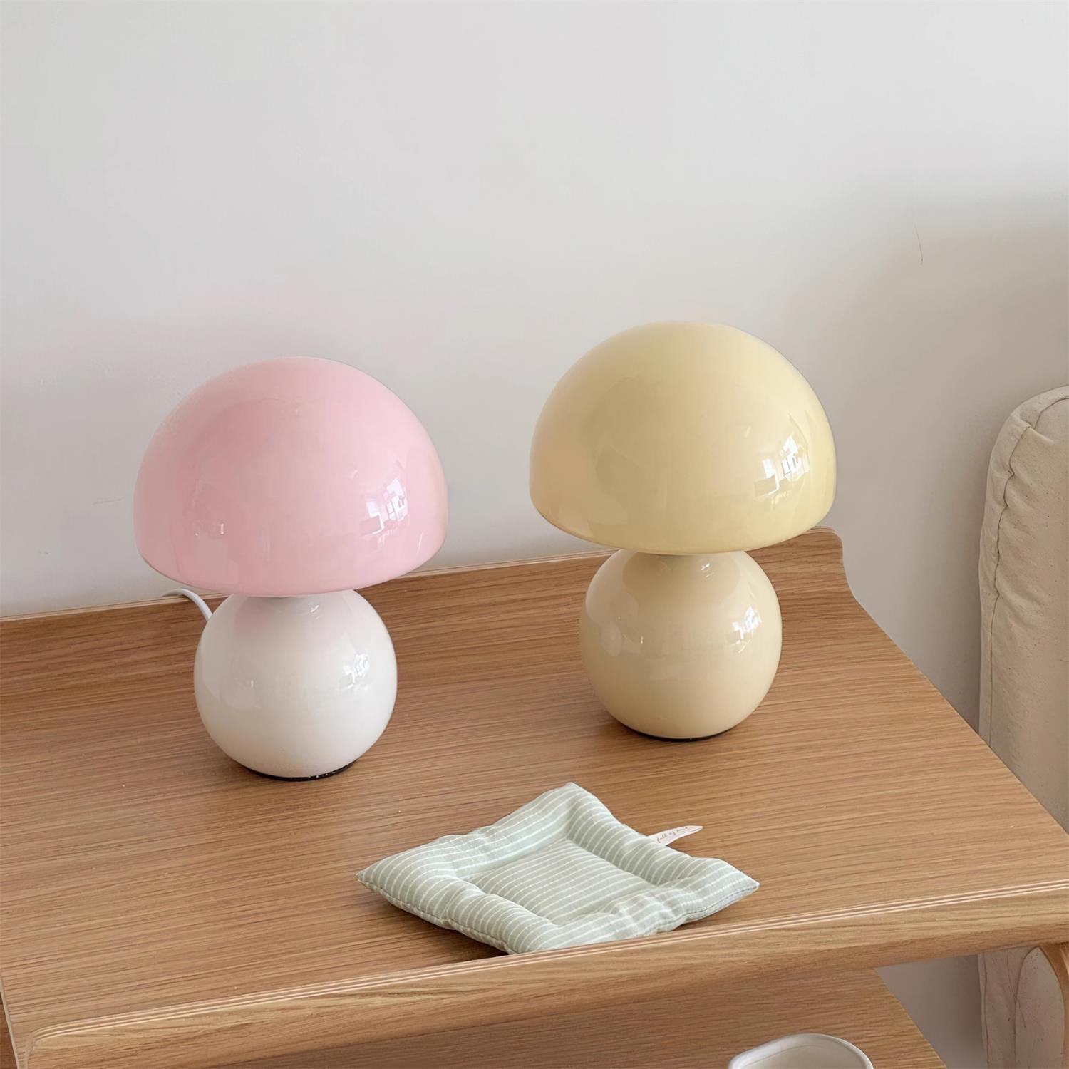 Spika Table Lamp - Loonglight