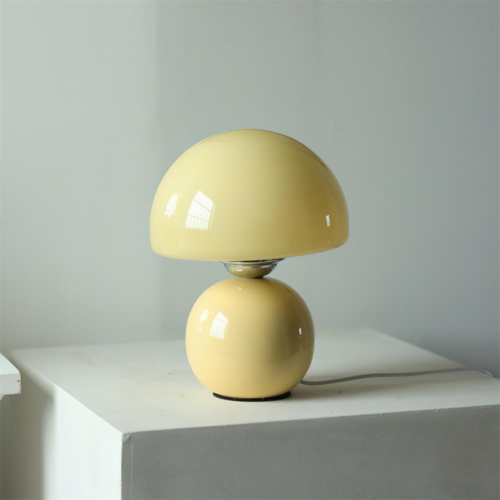 Spika Table Lamp - Loonglight