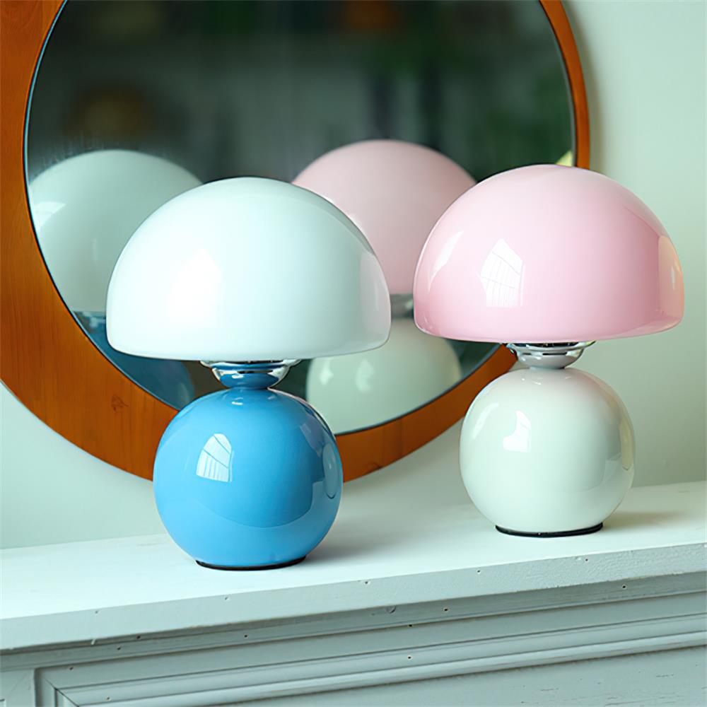 Spika Table Lamp - Loonglight