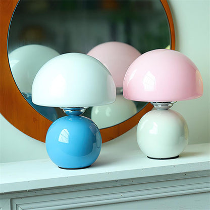 Spika Table Lamp - Loonglight