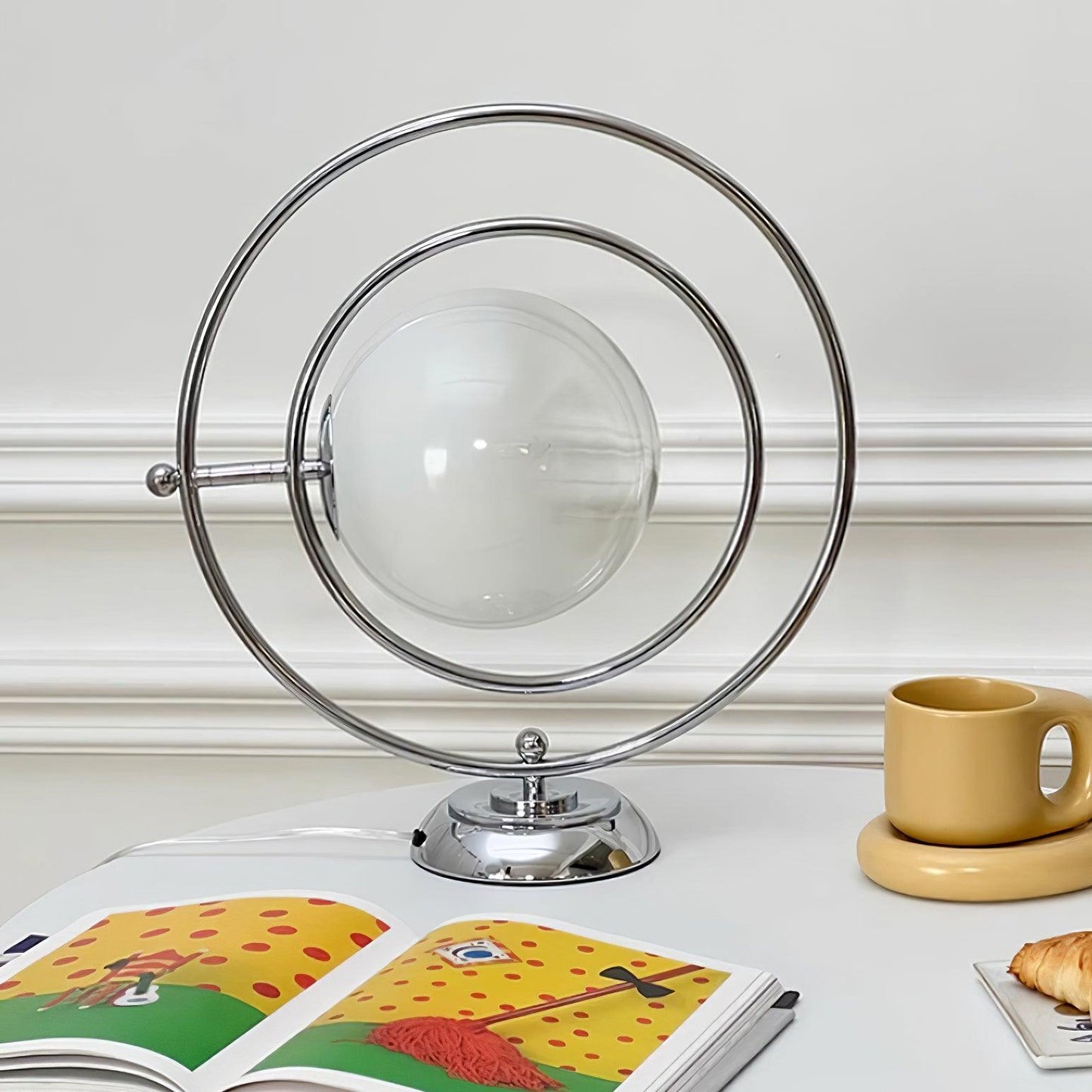 Spin Planet Table Lamp - Loonglight