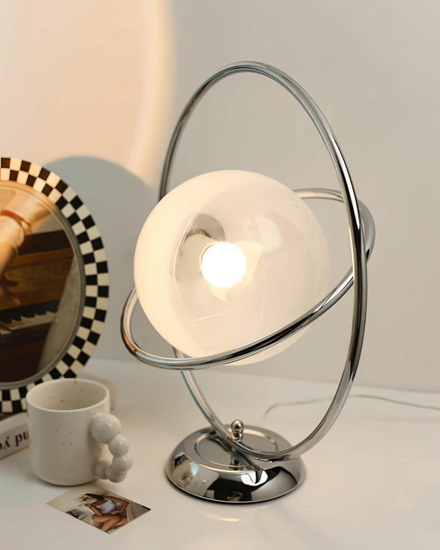 Spin Planet Table Lamp - Loonglight