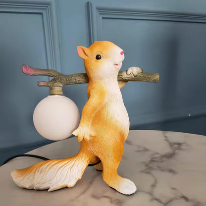 Squirrel Table Lamp - Loonglight