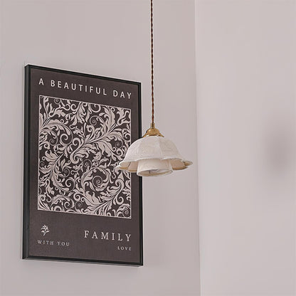 Stella Flower Pendant Light