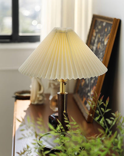 Suki Pleated Table Lamp - Loonglight