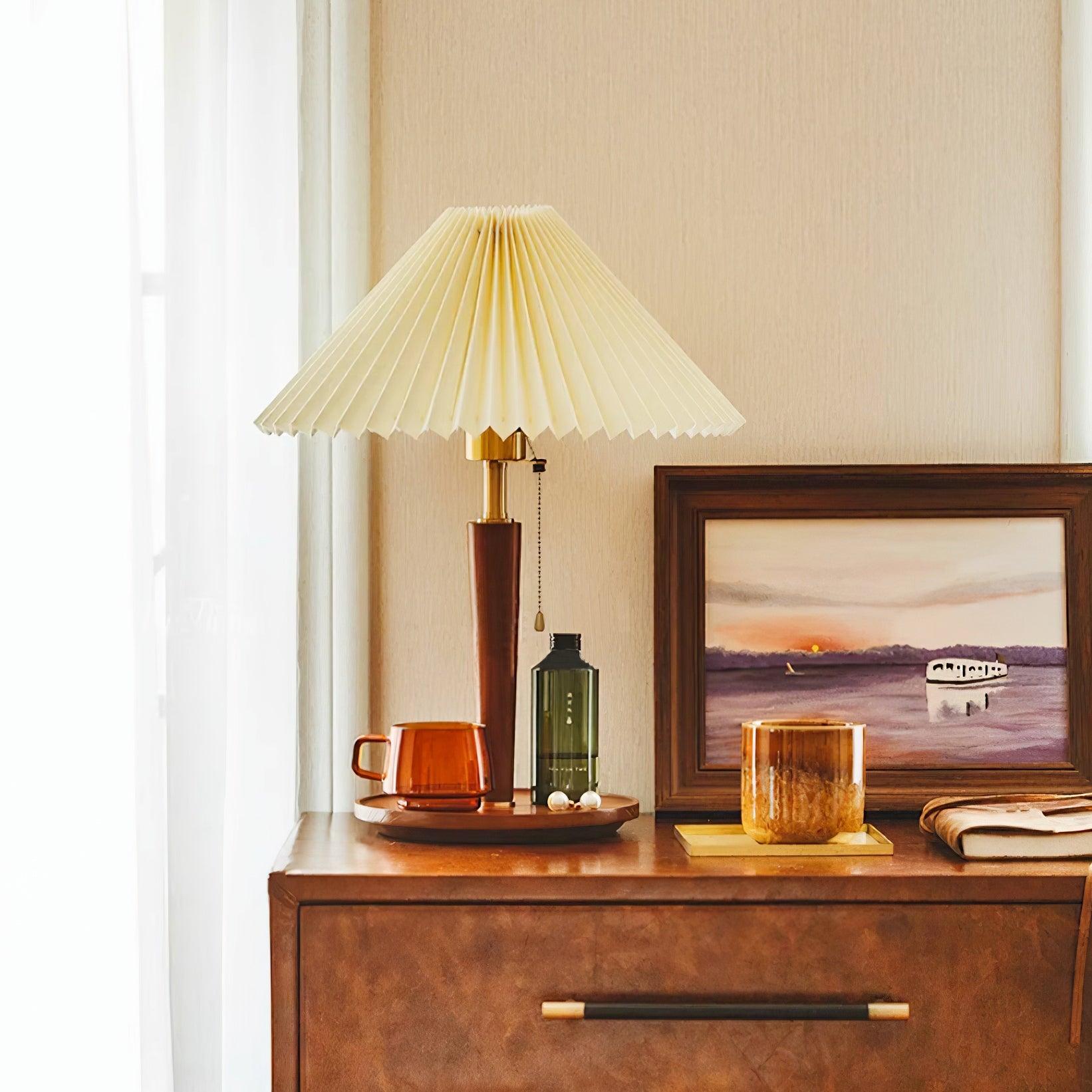 Suki Pleated Table Lamp - Loonglight