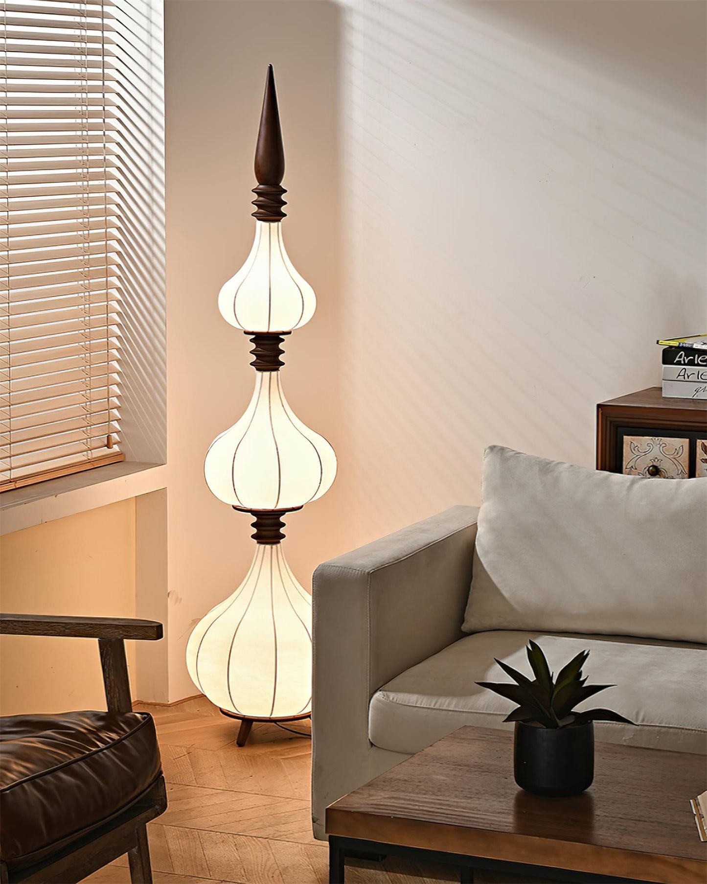 Sultano Floor Lamp - Loonglight