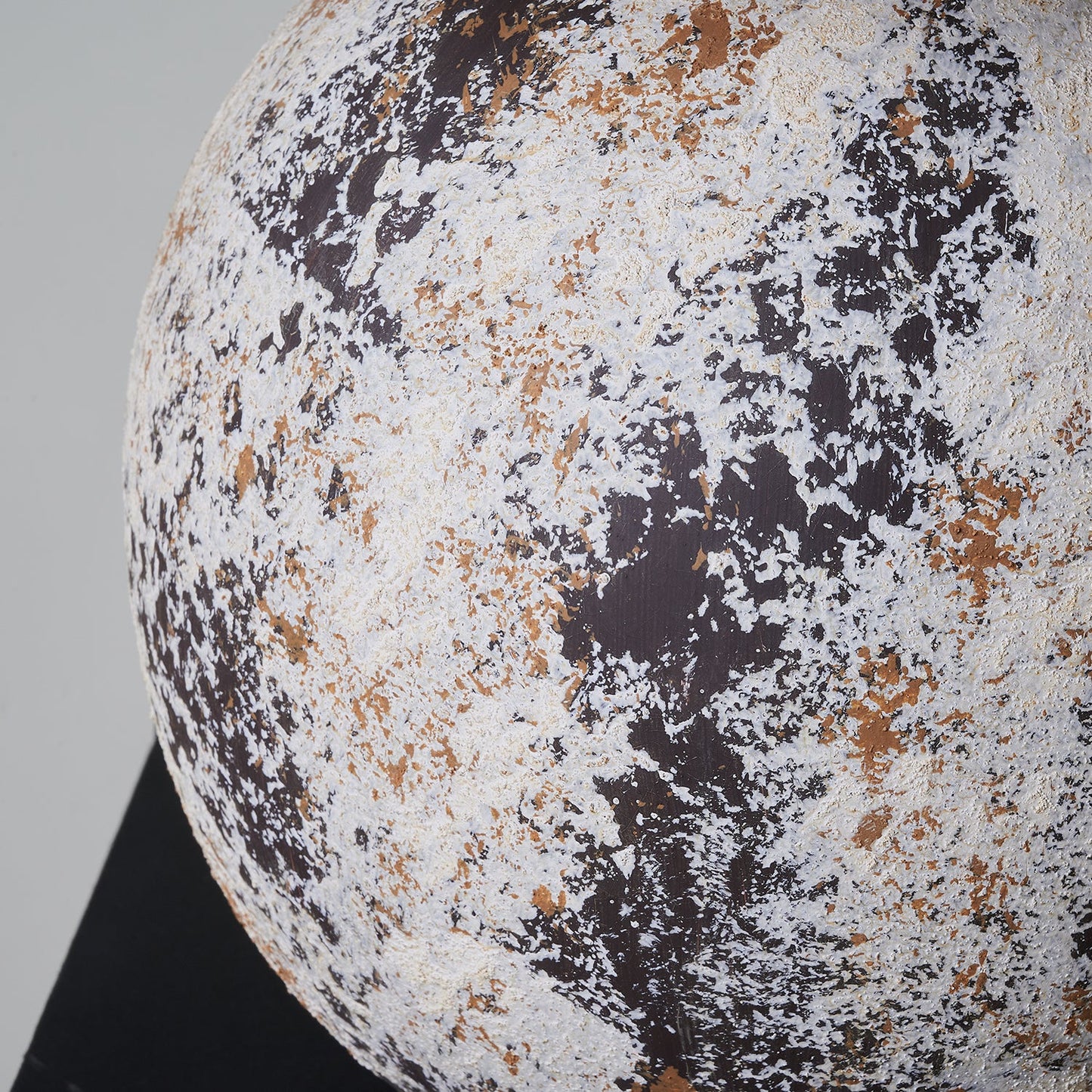 Surya Table Lamp - Loonglight