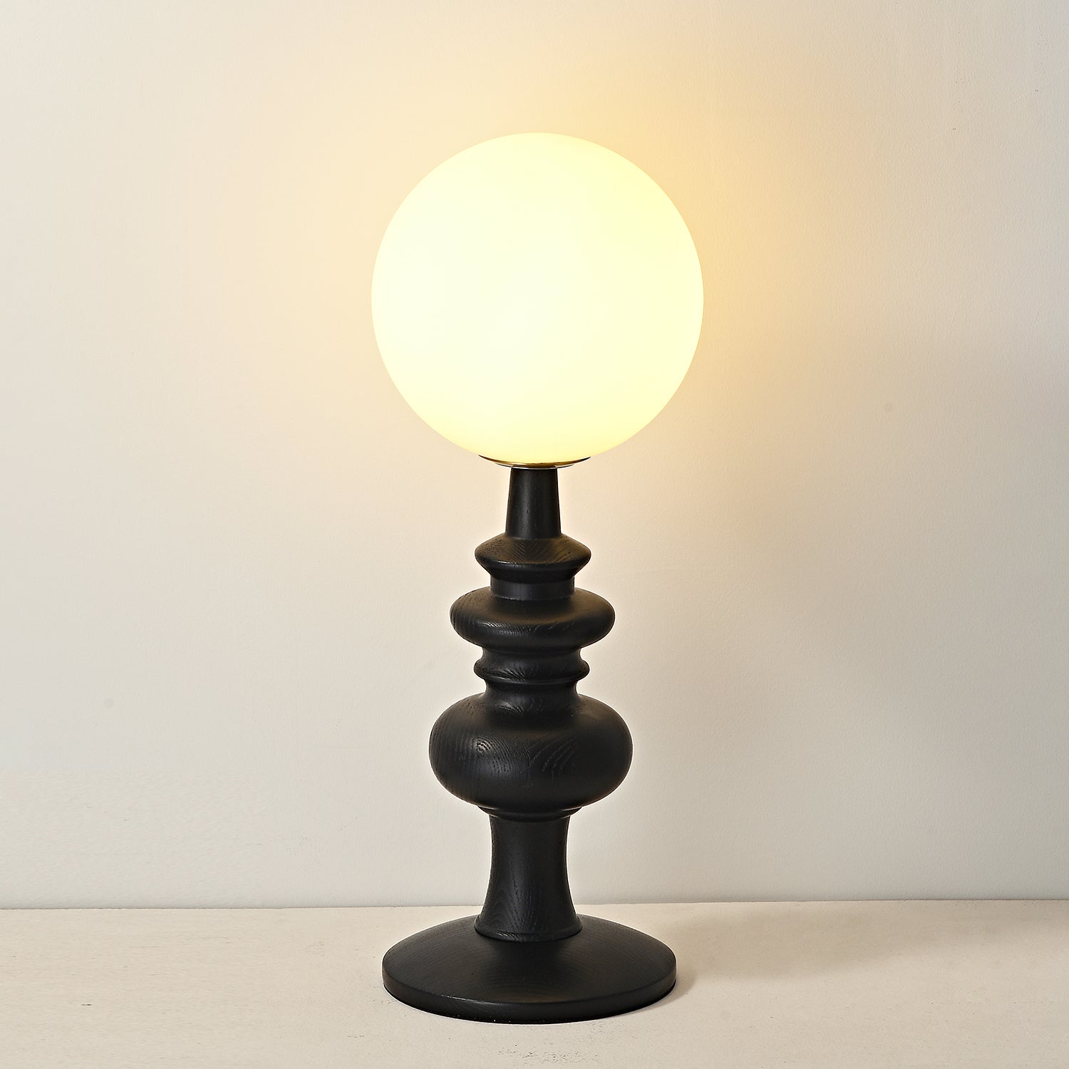 Sveta Wood Table Lamp - Loonglight