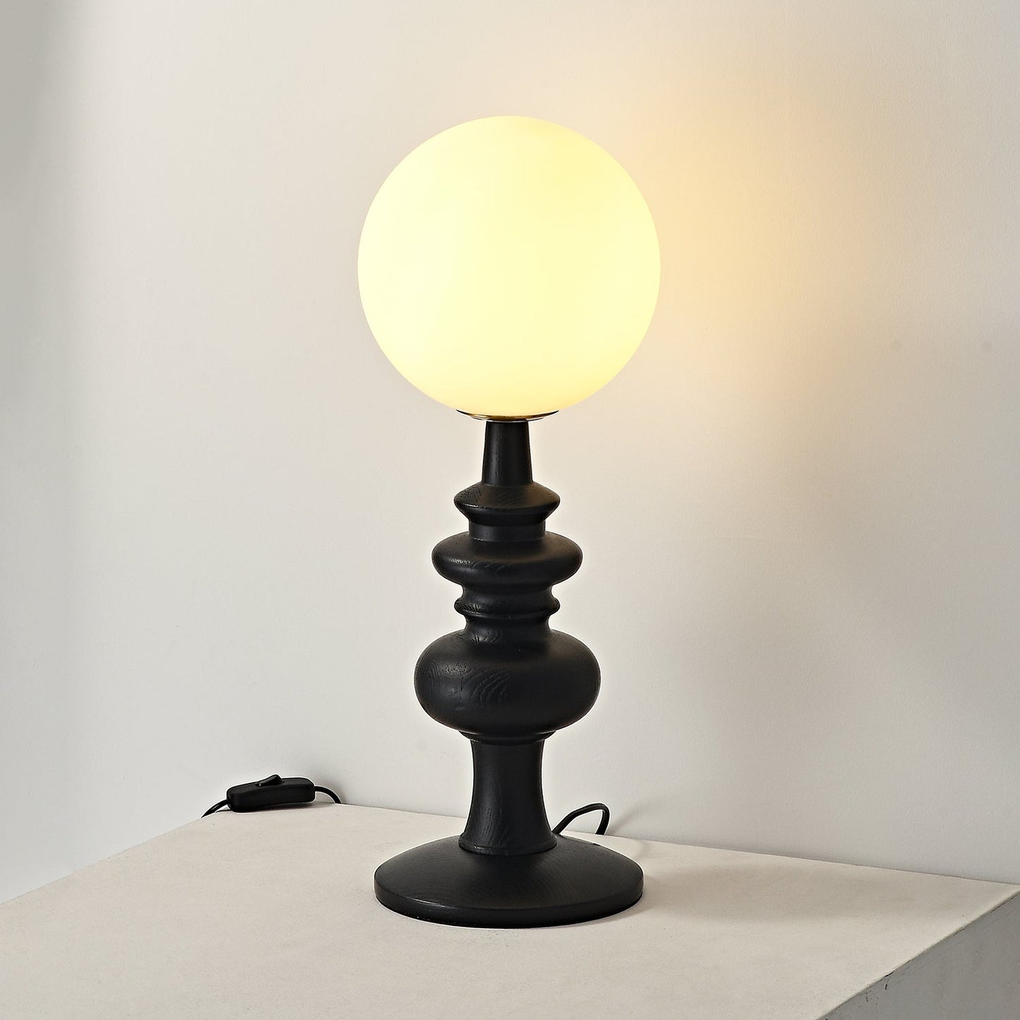 Sveta Wood Table Lamp - Loonglight