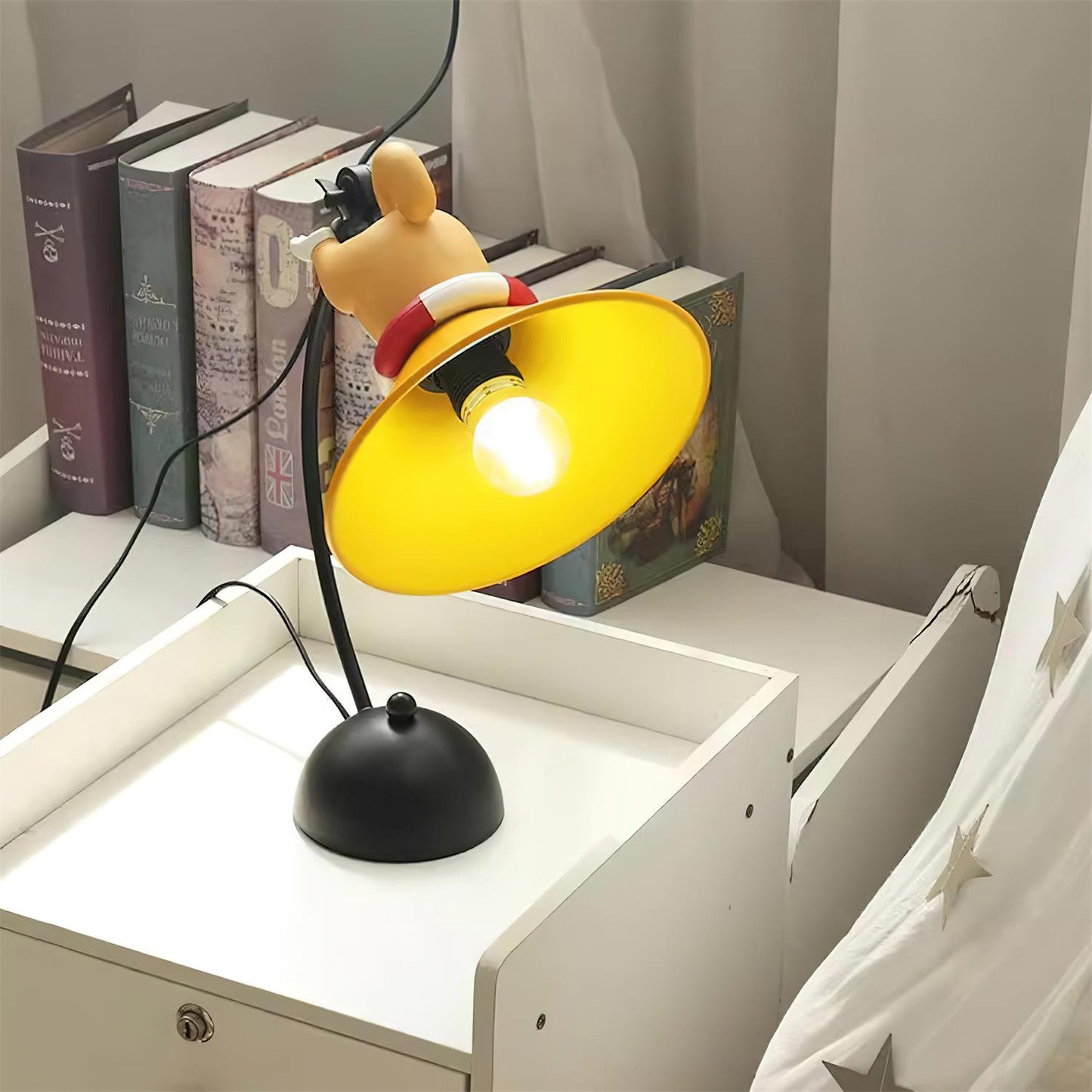 Taily Table Lamp - Loonglight