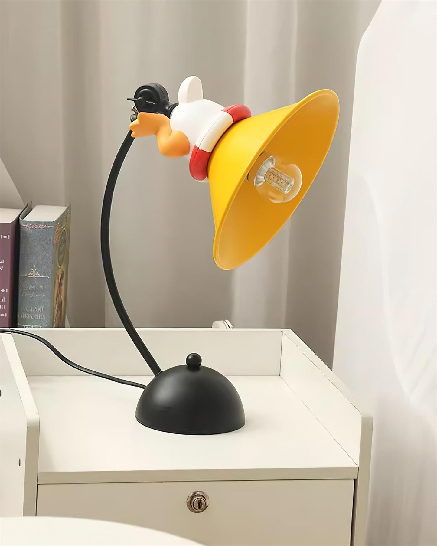 Taily Table Lamp - Loonglight