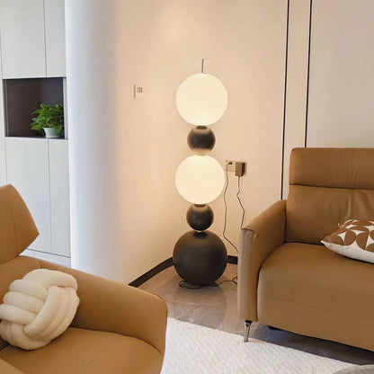 Tama Lampa Floor Lamp - Loonglight