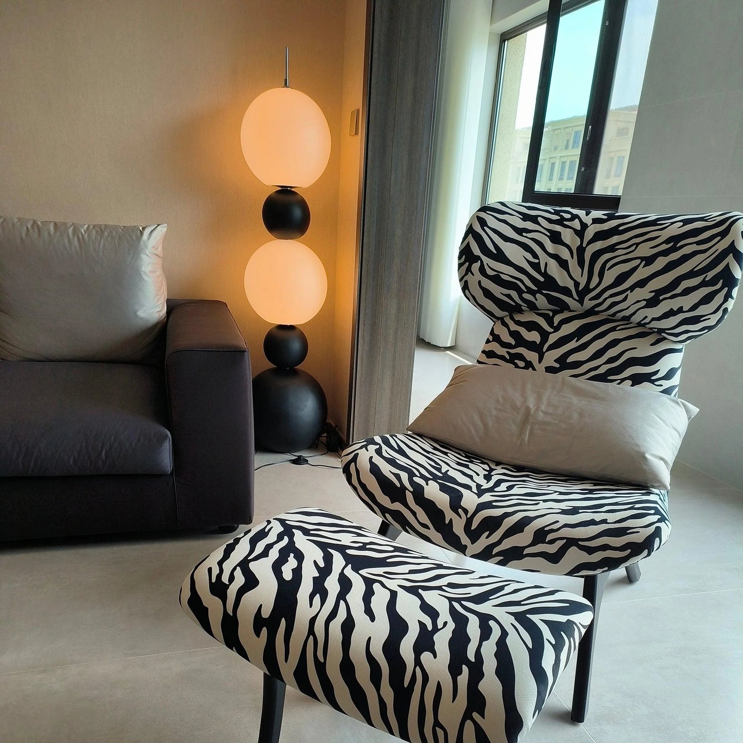 Tama Lampa Floor Lamp - Loonglight