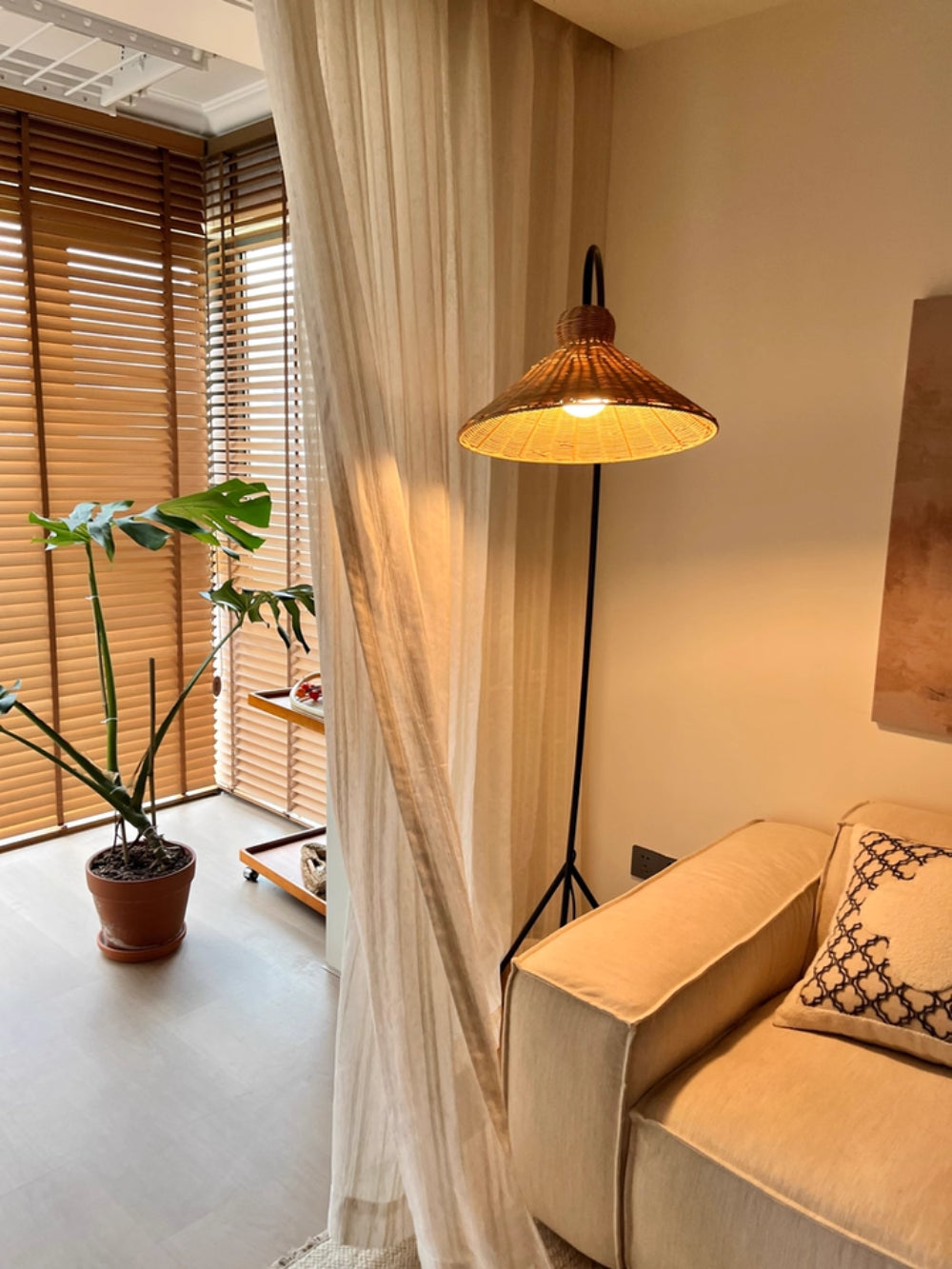 Tana Woven Floor Lamp - Loonglight