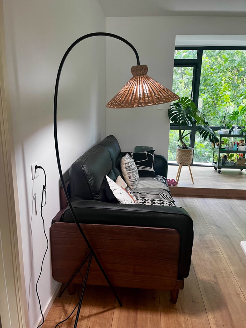 Tana Woven Floor Lamp - Loonglight