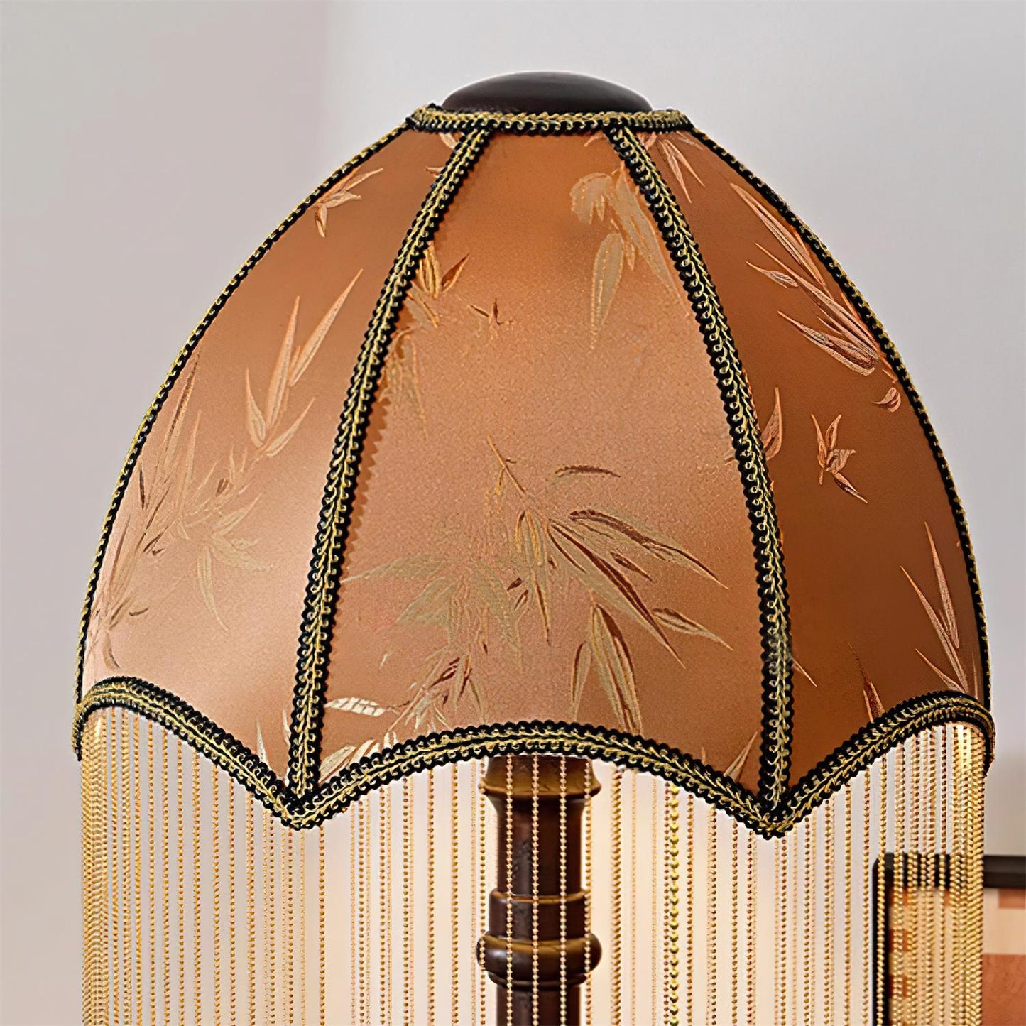 Tassel Bead Table Lamp - Loonglight