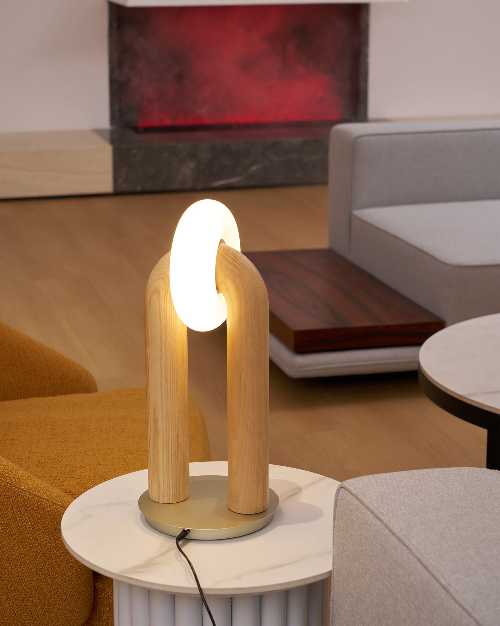 Teelo Table Lamp - Loonglight