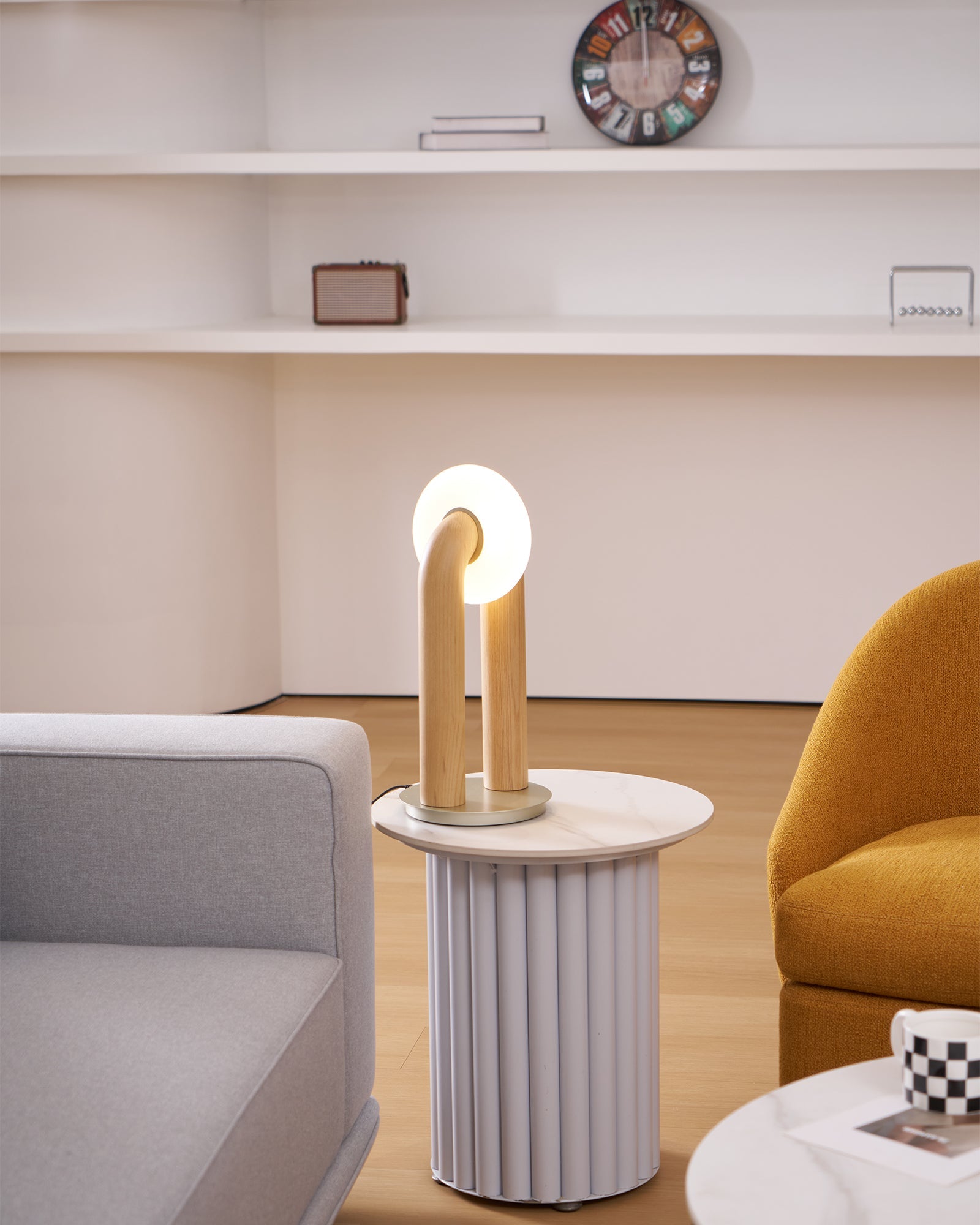 Teelo Table Lamp - Loonglight