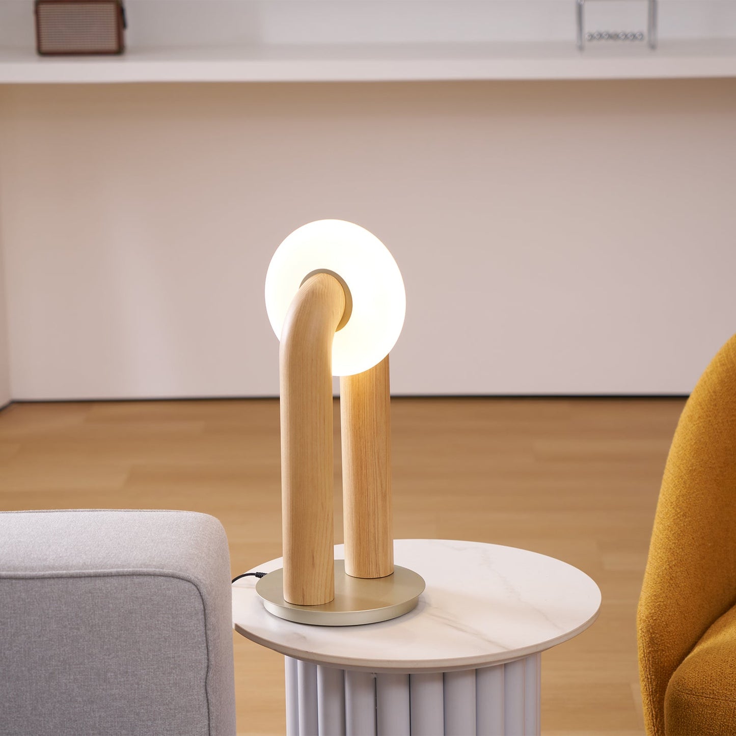 Teelo Table Lamp - Loonglight