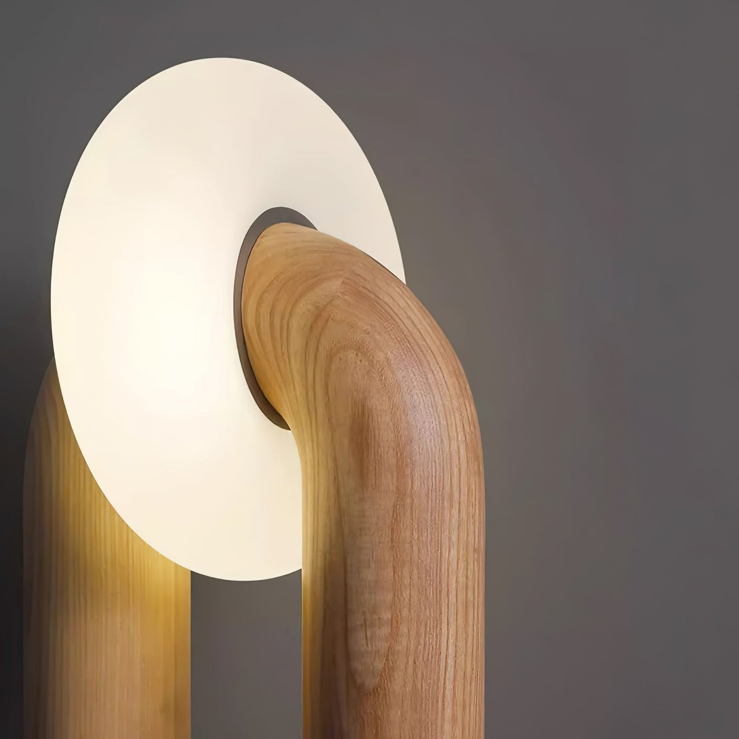 Teelo Table Lamp - Loonglight