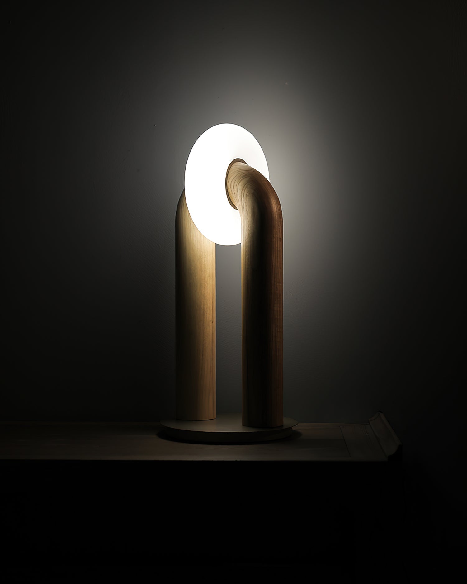 Teelo Table Lamp - Loonglight