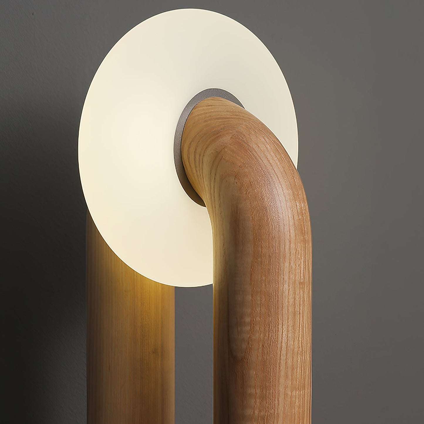 Teelo Table Lamp - Loonglight