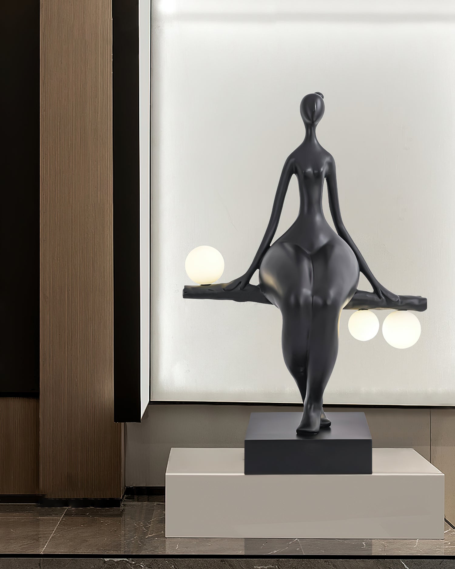 Tennie Sculpture Floor Lamp - Loonglight